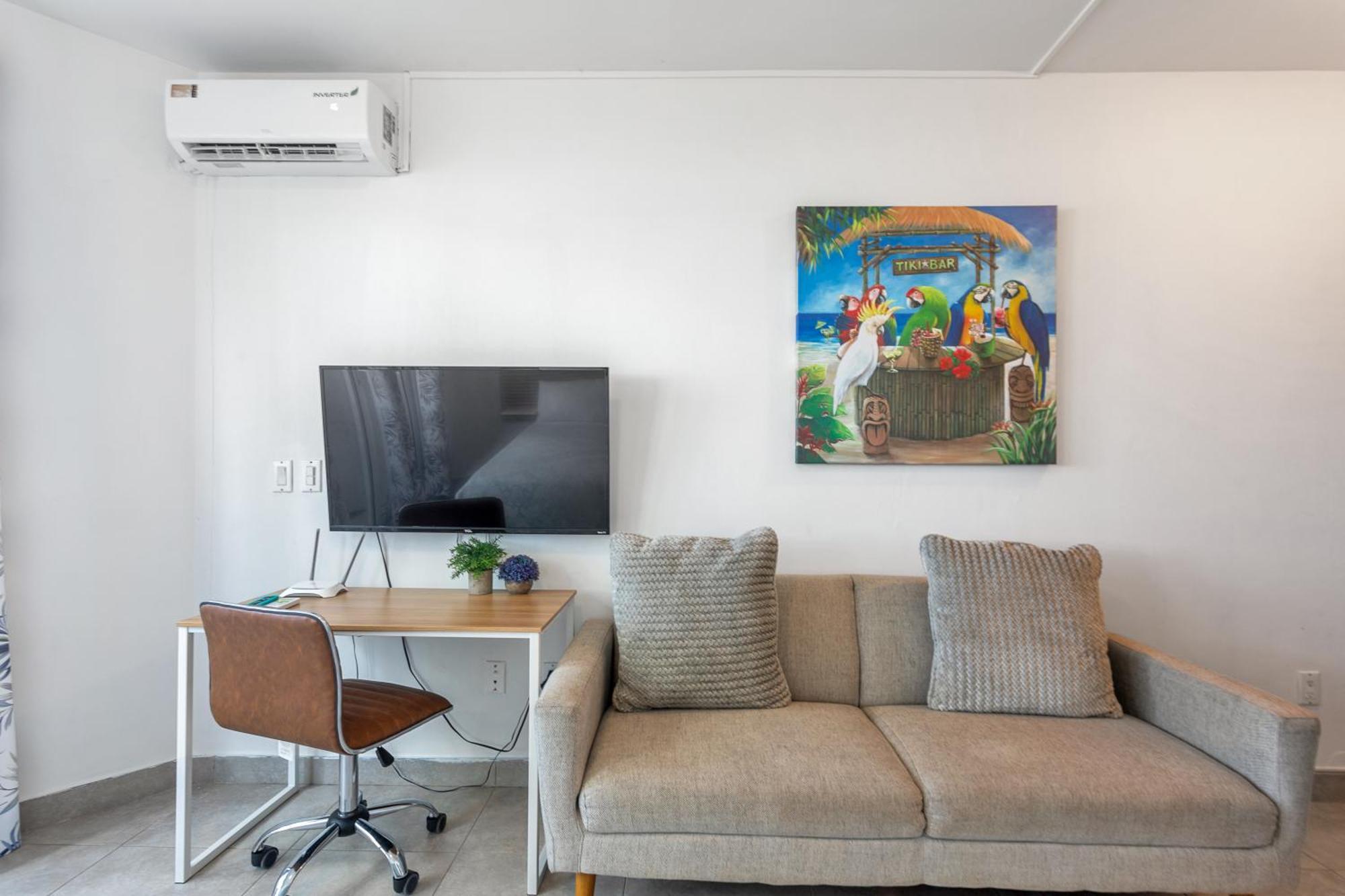 Maho Beach House - Petite Studio - Beach Access Bagian luar foto