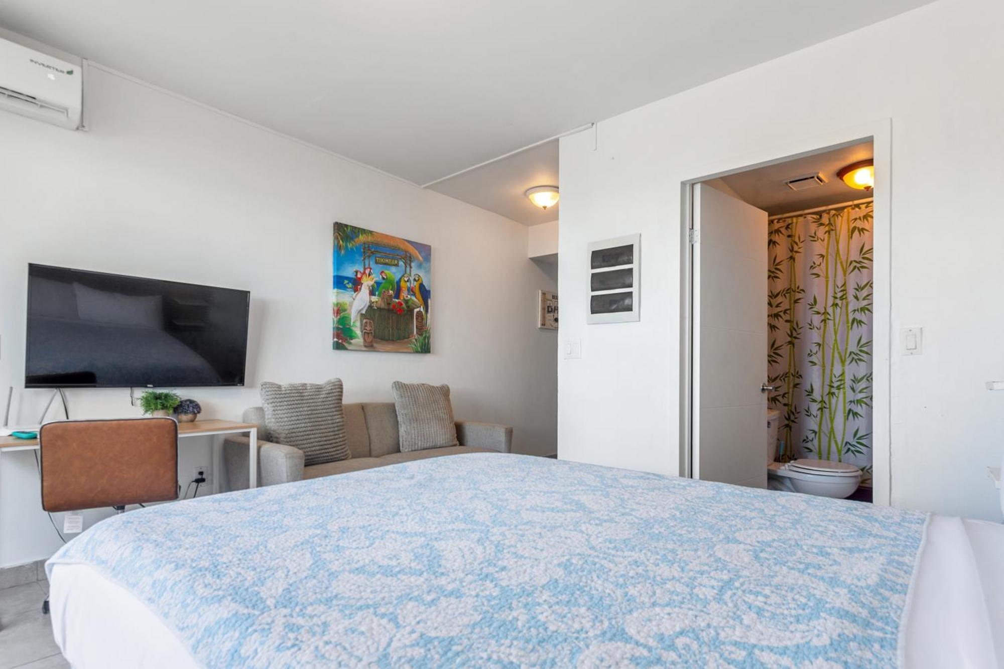 Maho Beach House - Petite Studio - Beach Access Bagian luar foto